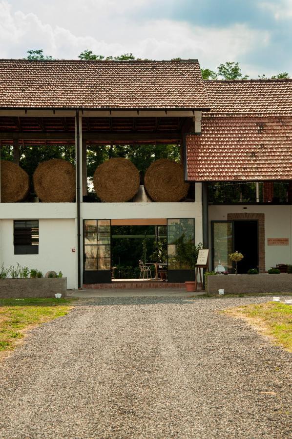 Azienda Agricola La Macina Bregnano Luaran gambar